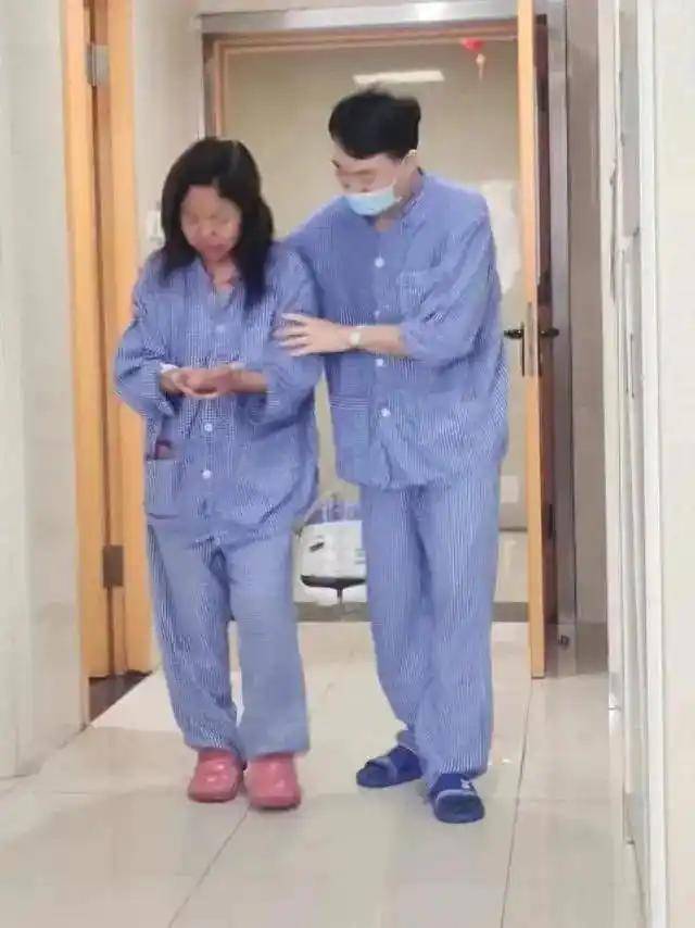 皇冠信用网APP下载
_男子割肝救妻10个月后妻子去世：不后悔皇冠信用网APP下载
，我不救她谁救她