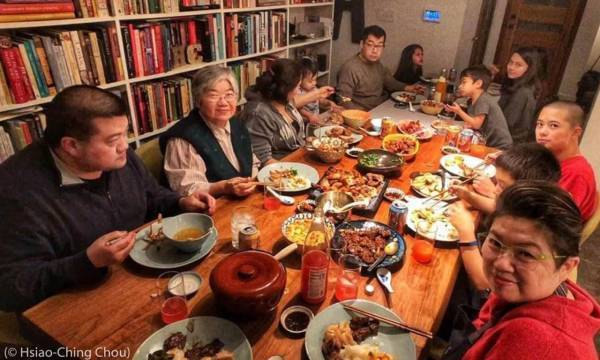 皇冠皇冠足球平台
_美国“吃货”欲哭无泪：特朗普逼着中餐馆换料皇冠皇冠足球平台
，味儿不对了
