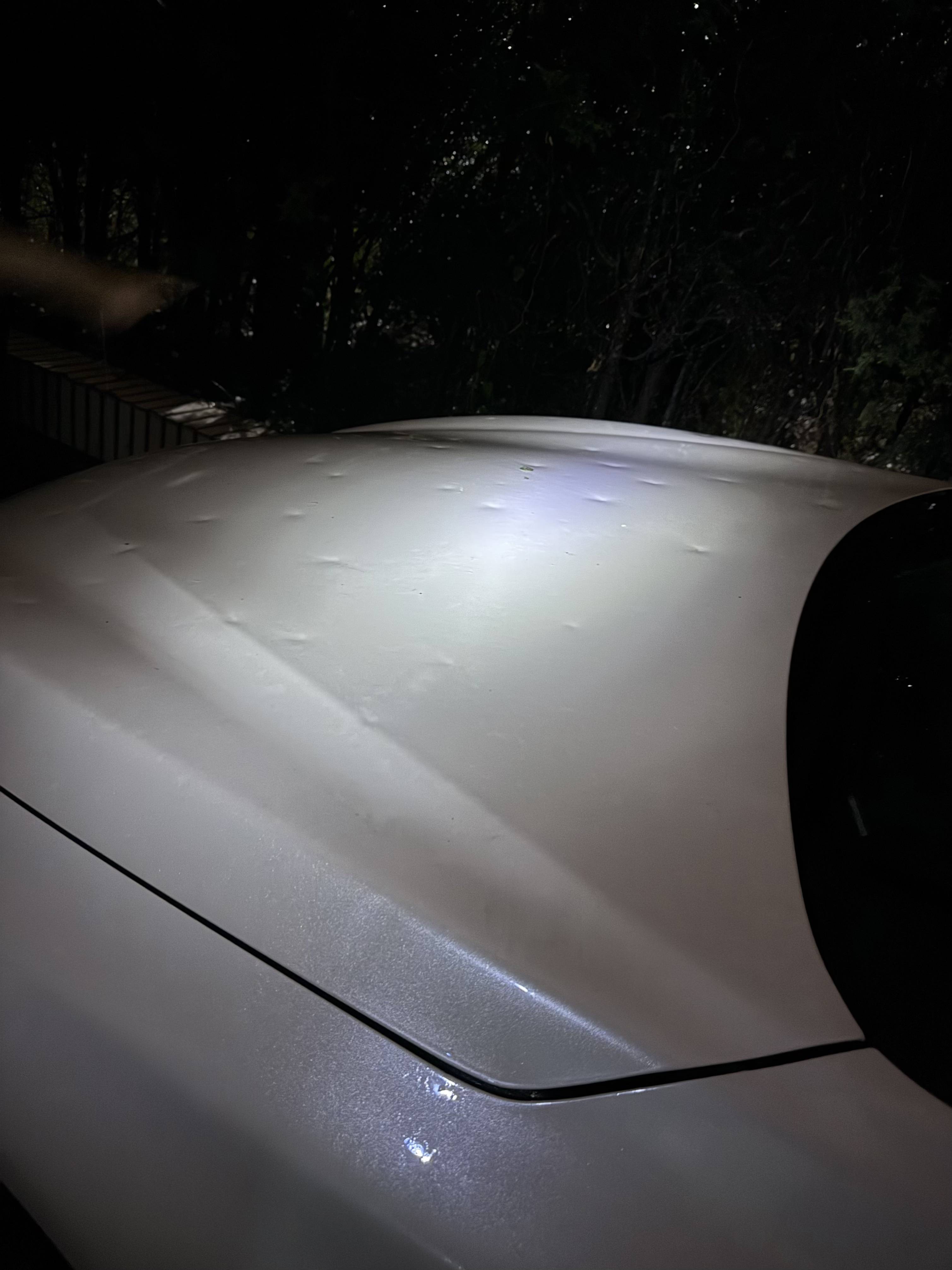 皇冠信用網在线开户
_北京冰雹后车险理赔咨询火爆皇冠信用網在线开户
，车险公司：车被砸后别磨叽，先报备