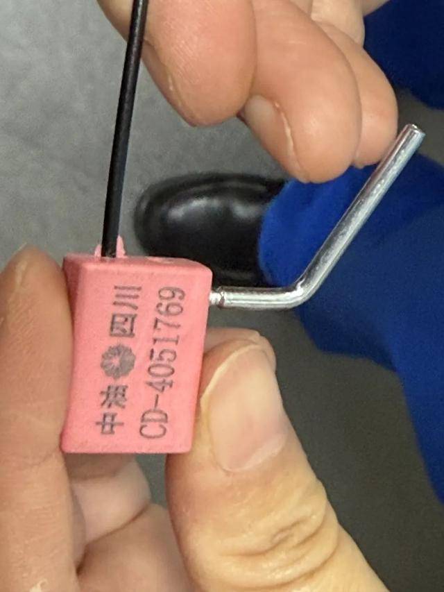 皇冠信用網登2代理申请
_50升油箱被加了67.96升汽油？官方通报：加油枪已封存皇冠信用網登2代理申请
，全面调查