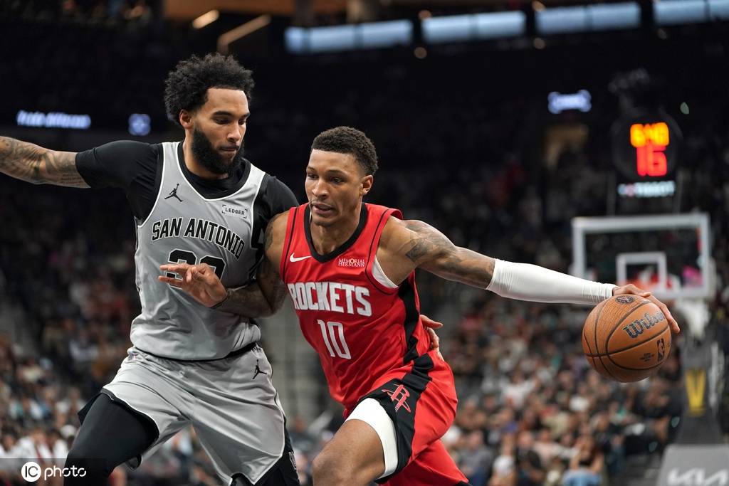 皇冠信用网代理出租
_文班22+8申京25+9 杜兰特24分马刺灭火箭迎NBA杯首胜