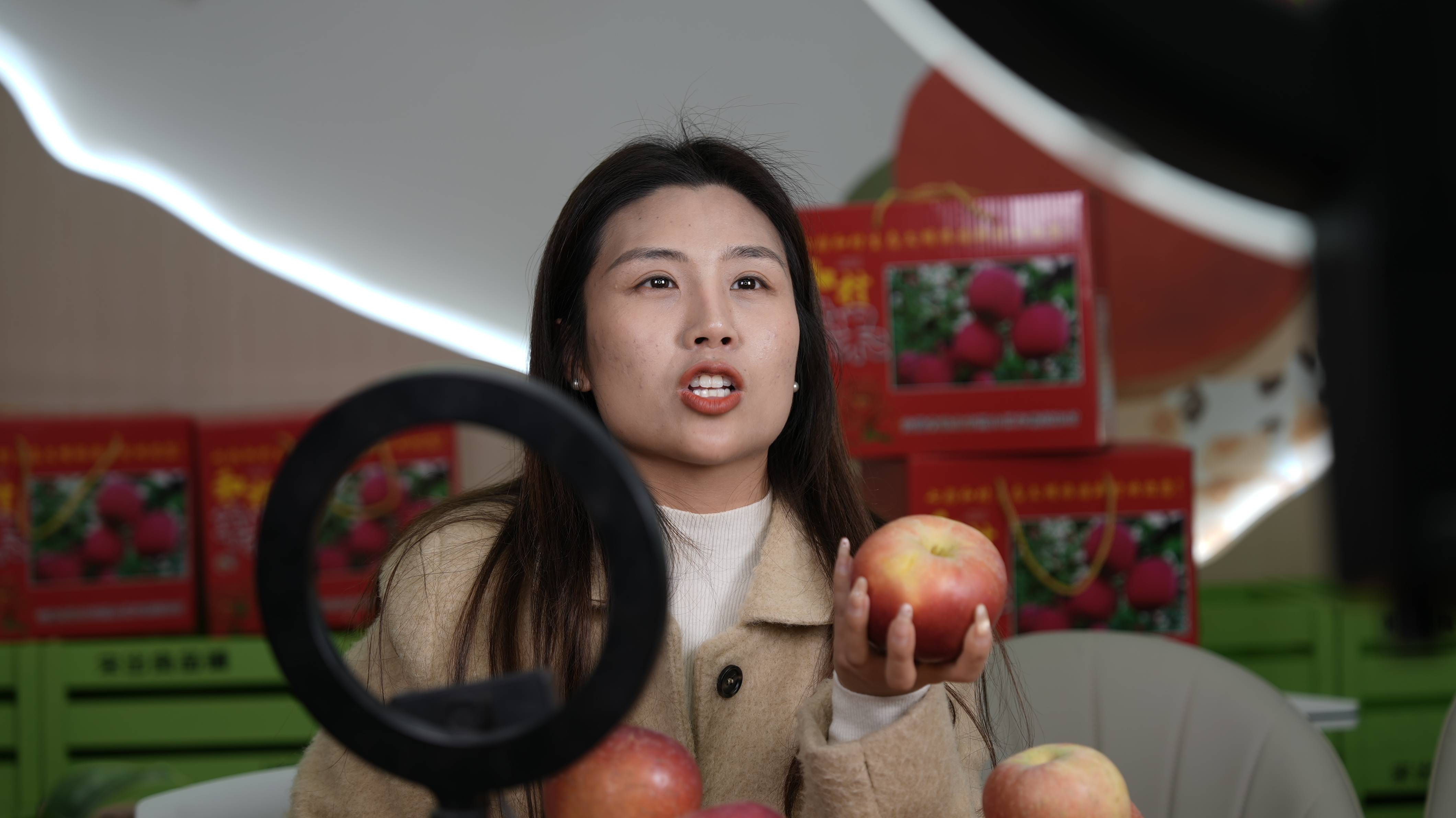 信用网怎么开户
_“淮北为啥不种橘子信用网怎么开户
？”果农：因为我们有更甜的王牌