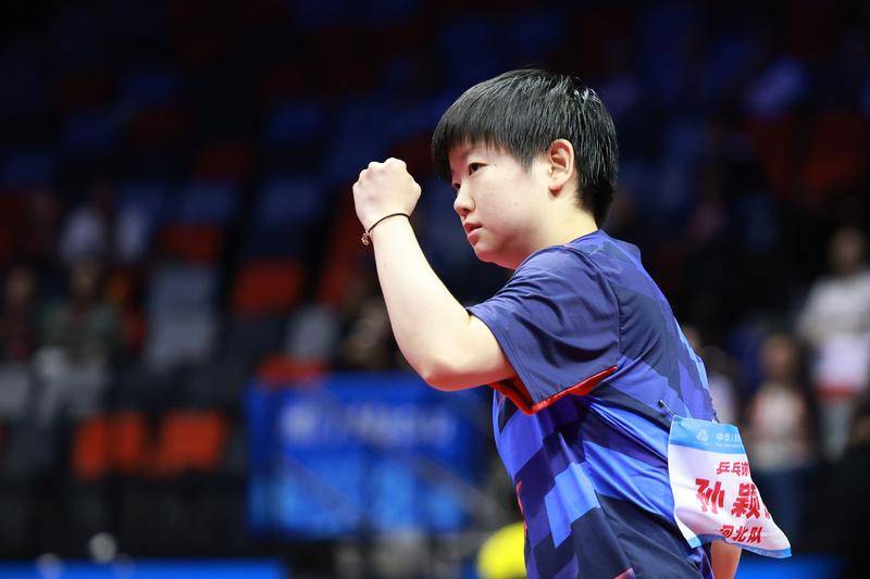 皇冠信用盘出租
_巅峰对决皇冠信用盘出租
!王曼昱4-2逆转孙颖莎 全运女单夺金成功卫冕