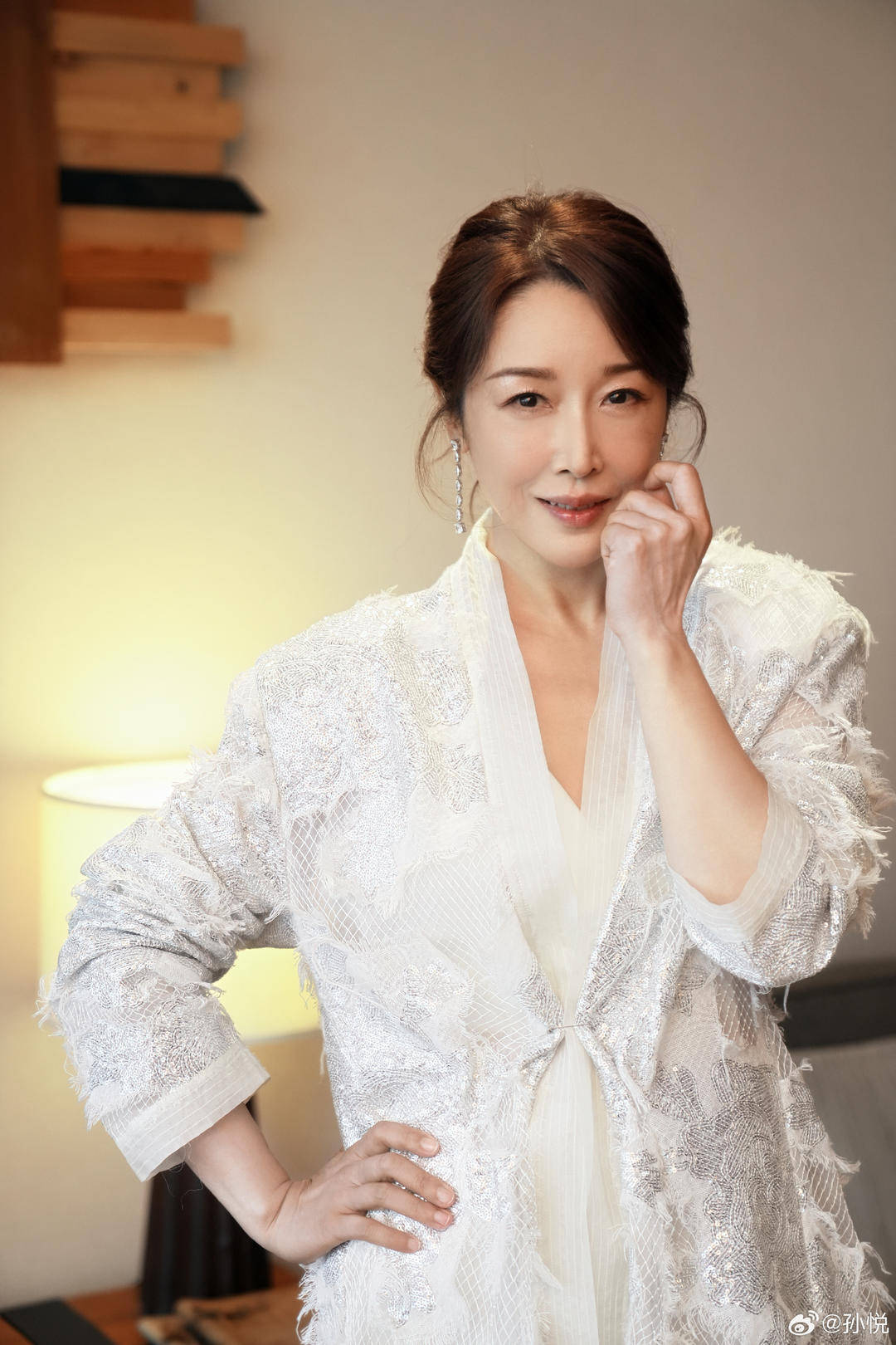 皇冠信用网会员注册_歌手孙悦因家人去世皇冠信用网会员注册，取消演出，曾为照顾儿子淡出乐坛