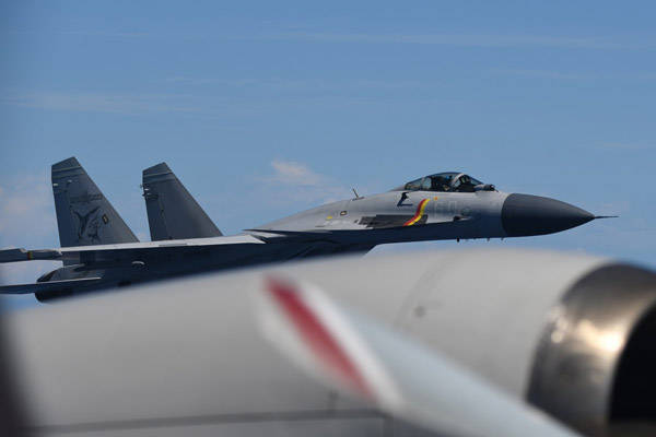 丹麦vs北马其顿_辽宁舰编队穿航宫古海峡丹麦vs北马其顿，日方“加戏”：中国战机在公海用雷达照射日本战机