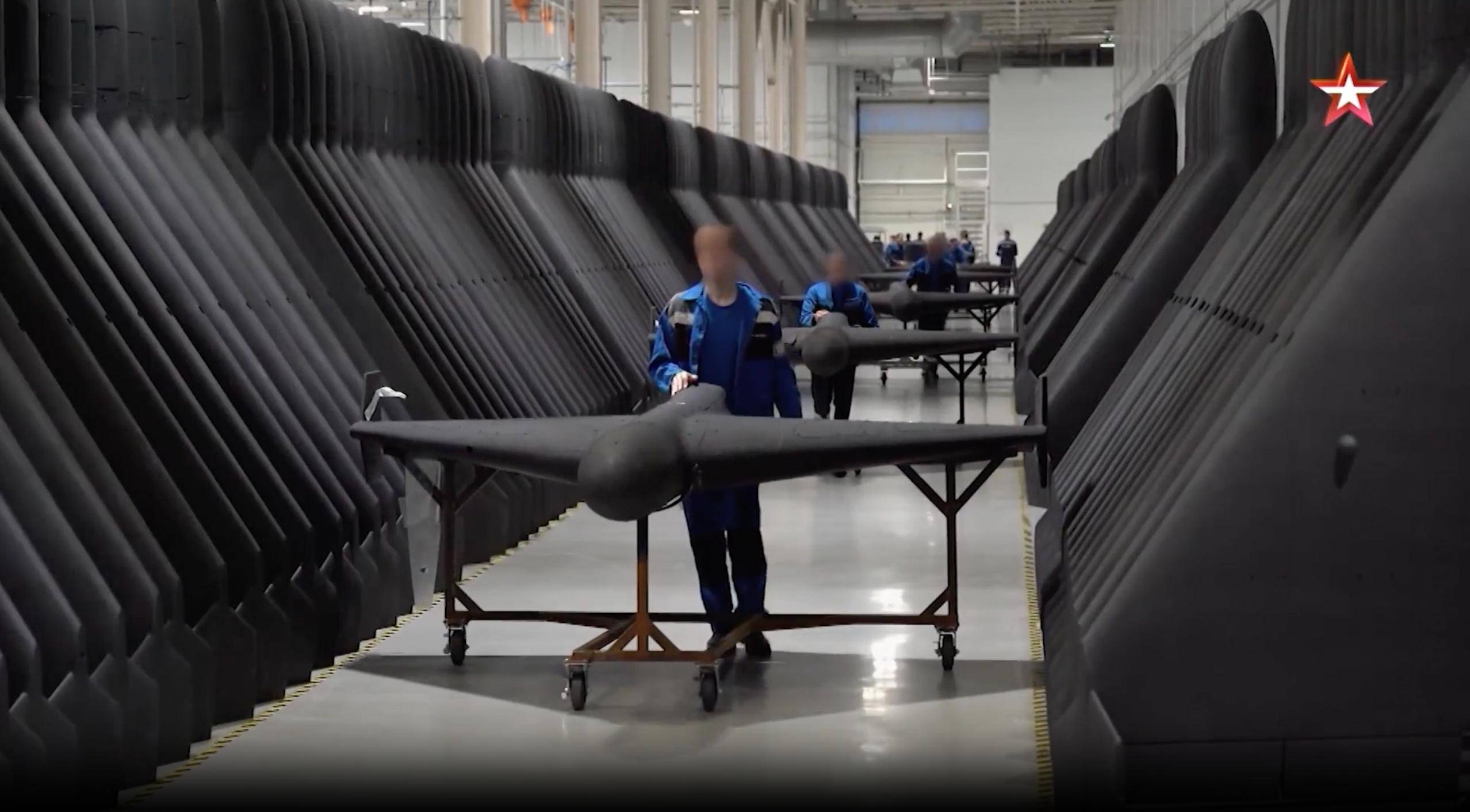 皇冠代理联系方式
_乌克兰捅的窟窿实在太大了皇冠代理联系方式
，俄连炸两周，还有导弹顶在北约脑门上