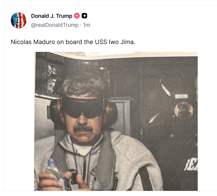 普雷斯顿vs威斯汉姆_现场视频曝光：马杜罗戴着脚镣走下飞机普雷斯顿vs威斯汉姆，在美国联邦探员的包围下进入机库