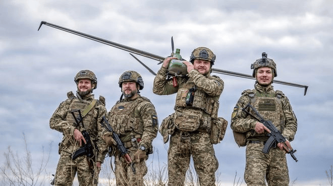 皇冠hga039
_莫斯科再不投降就晚了?乌克兰宣布俄方半年损失200亿皇冠hga039
,3个月打光9万兵