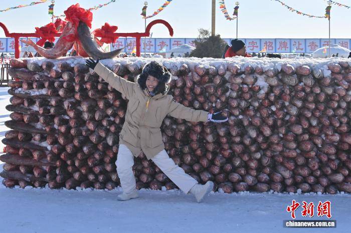 威尔士超级联赛_吉林查干湖冬捕迎客 “头鱼”拍出逾169万元