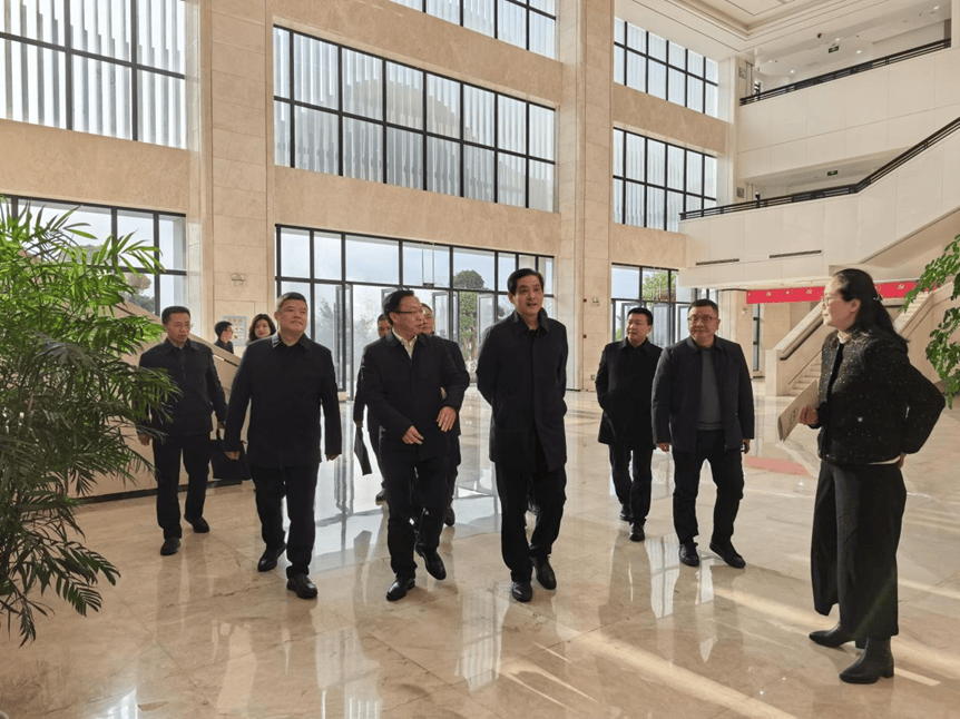 皇冠信用网开户_重庆社会主义学院党组书记、副院长皇冠信用网开户,市委统战部副部长毛平赴北碚调研社会主义学院建设