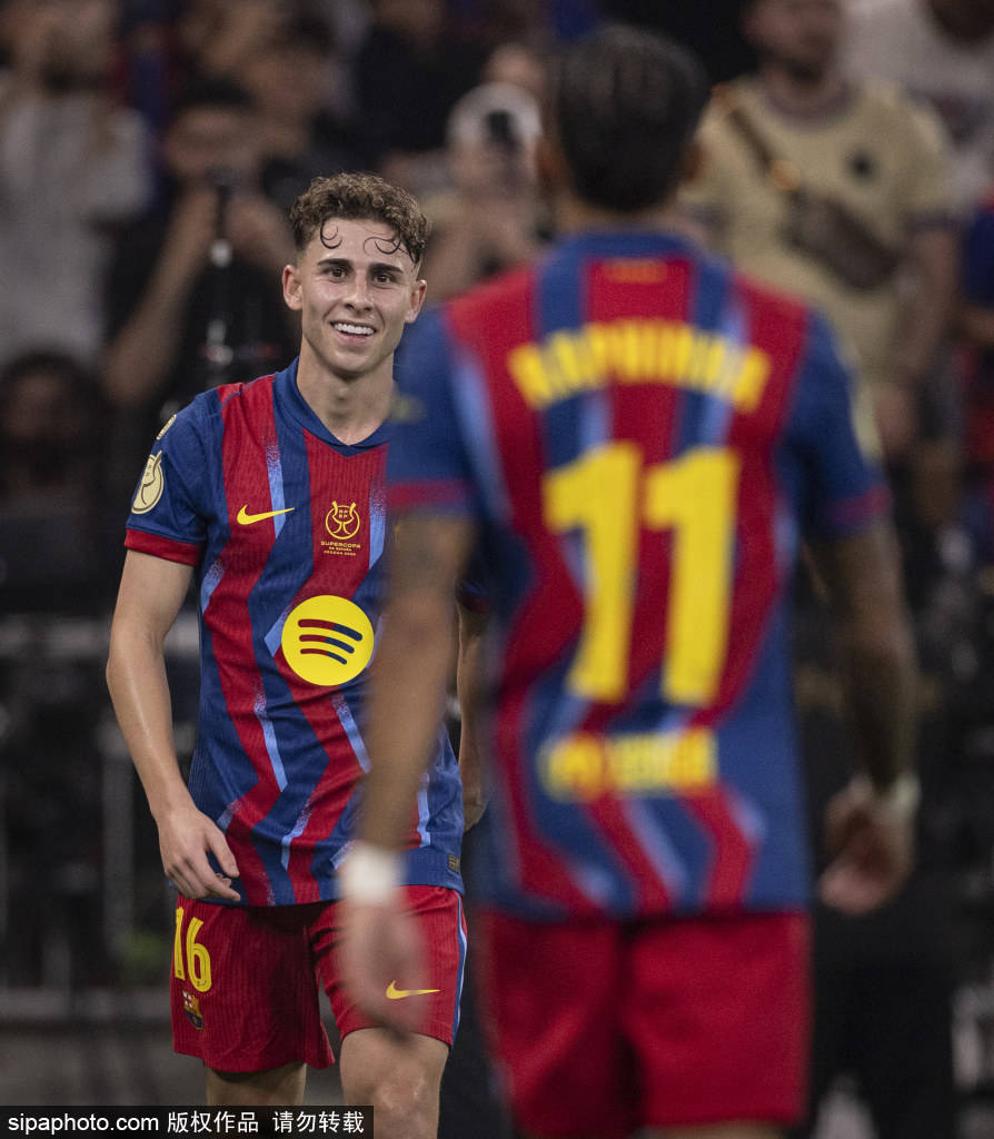 皇冠账号申请
_半场-巴萨2-2皇马:拉菲尼亚失单刀+破门皇冠账号申请
,莱万进球维尼修斯建功