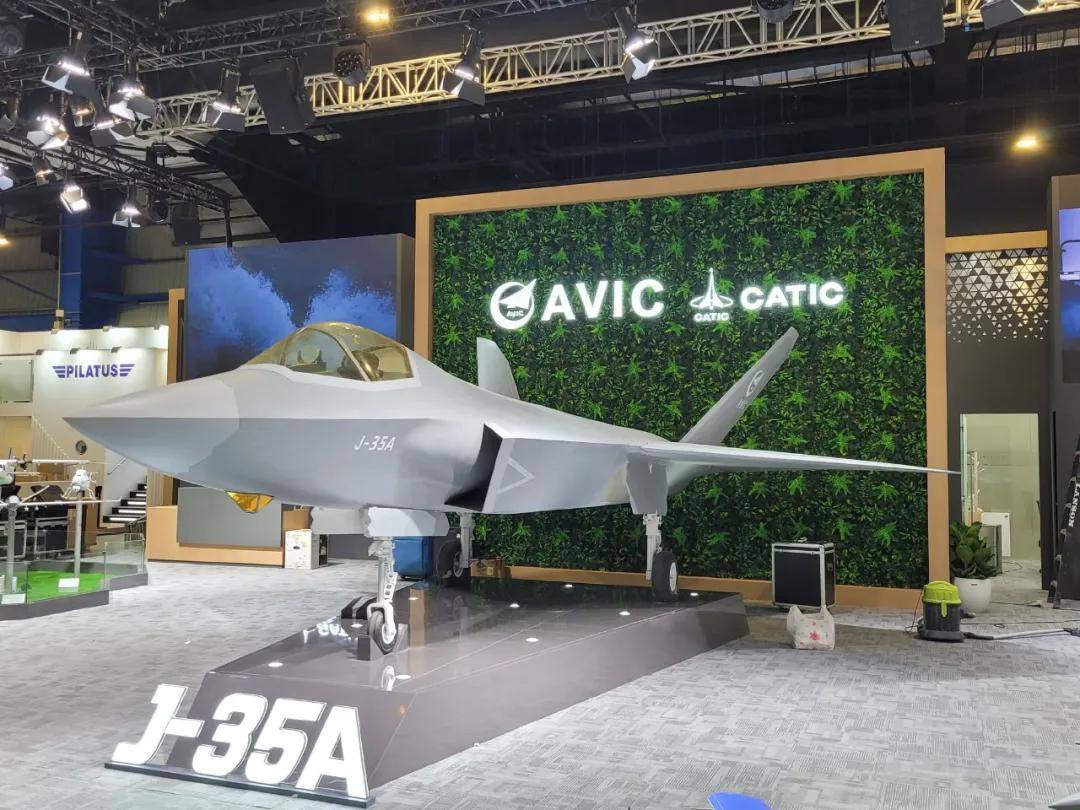 皇冠足球平台代理_新加坡航展官宣：中国涡扇-19已经装上歼-35A皇冠足球平台代理？推力高达11.8吨？