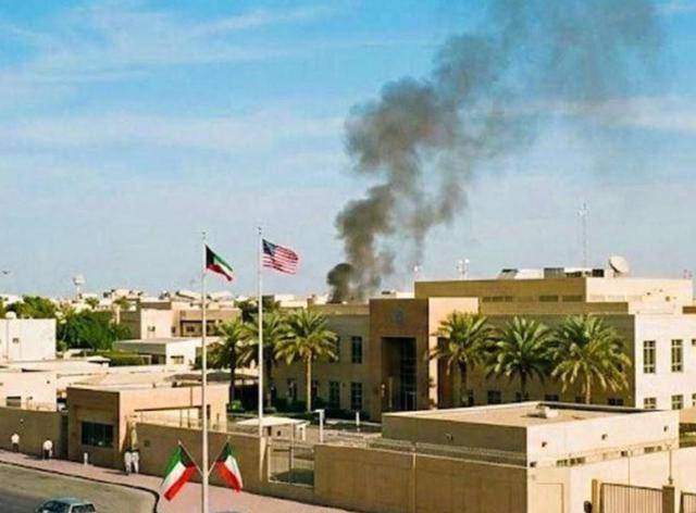 怎么申请皇冠信用网
_特朗普天塌了怎么申请皇冠信用网
,伊朗导弹直接炸毁了3艘油轮,还轰塌美国大使馆