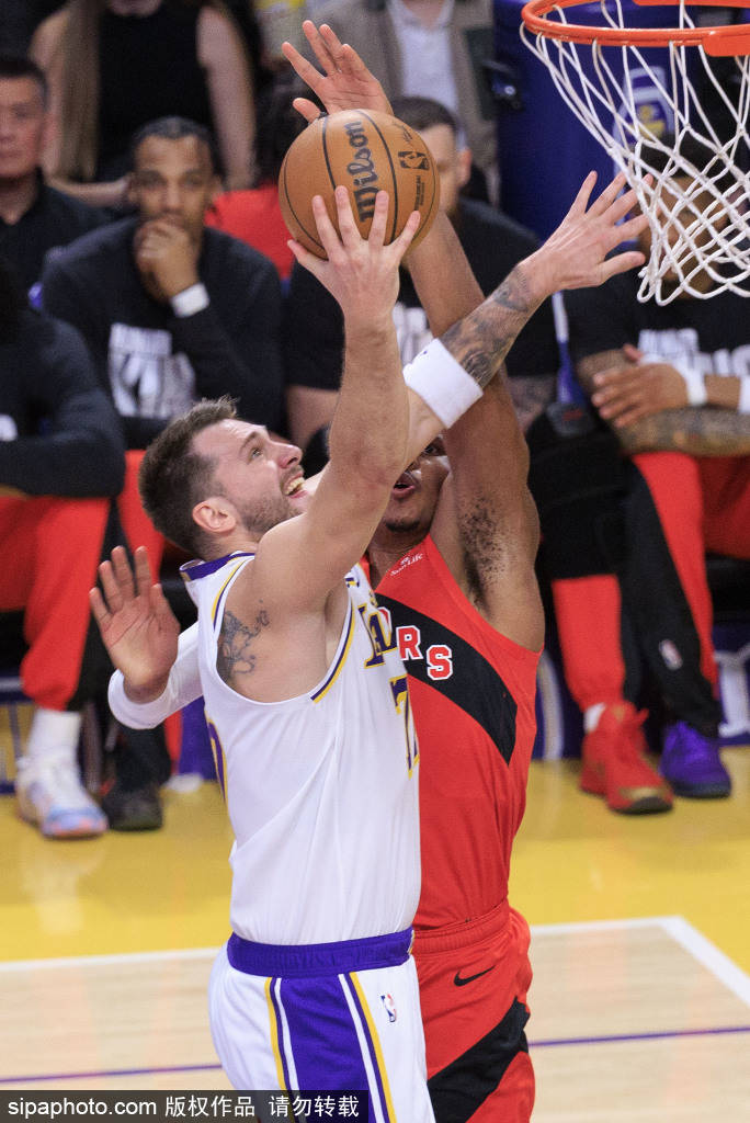 皇冠信用盘登3代理注册
_绝杀!西部震动:卢卡-东契奇0.5秒后仰绝杀皇冠信用盘登3代理注册
,湖人加时127-125险胜掘金