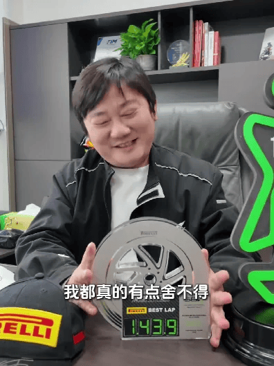 皇冠信用网在哪里开通_李亚鹏最新澄清：陈光标是真金白银捐了1000万元皇冠信用网在哪里开通，已经到账，非常感恩感谢